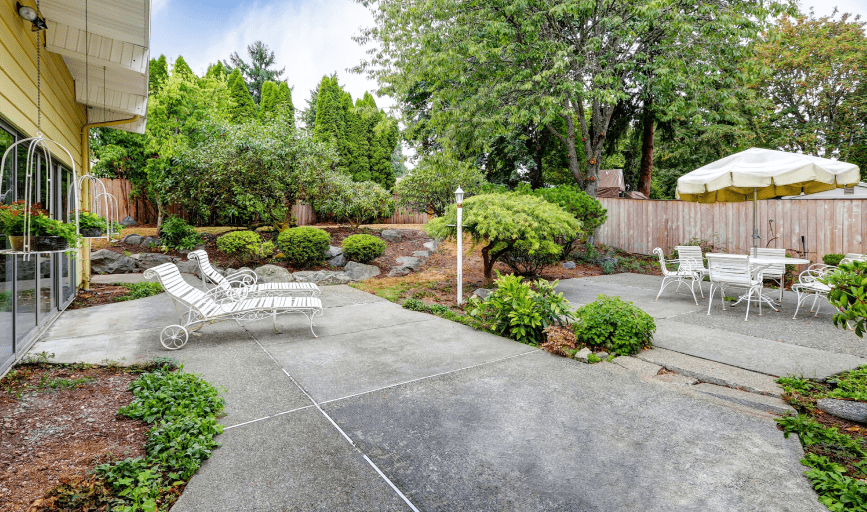 CEMENT PATIO